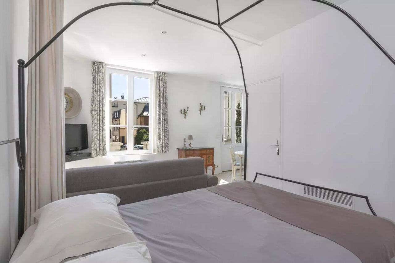 La Terrasse De Mademoiselle Apartman Versailles Kültér fotó